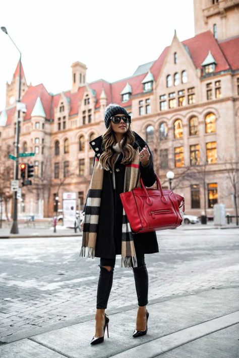 fashion blogger mia mia mine wearing a burberry scarf and christian looubutin so kate heels Burberry Scarf Outfit, Winter Mode Outfits, Cute Thanksgiving Outfits, Casual Chic Outfits, Scarf Outfit, Burberry Scarf, Casual Outfit Inspiration, Causal Outfits, Red Handbag