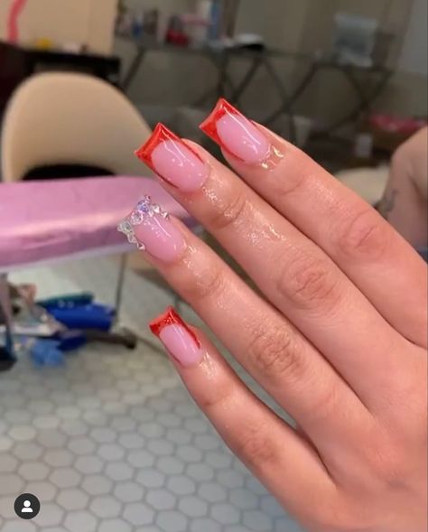 Short Red Birthday Nails, Short Cute Red Nails, December Nail Ideas Short Square, Shorties Nails Square Winter, Red Valentines Day Nails Acrylic Short, Short French Tip Designs, Short Purple Nail Designs, Short Red Nails Design, Short Nails Red