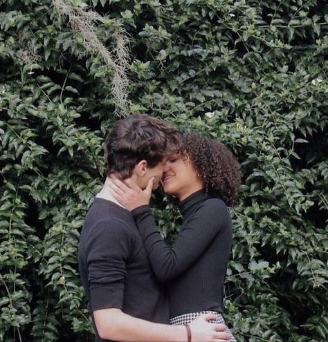 Interacial Love, Interracial Couples Bwwm, Swirl Couples, Bwwm Couples, Interacial Couples, Mixed Couples, Interracial Relationships, Couples Vibe, Interracial Love