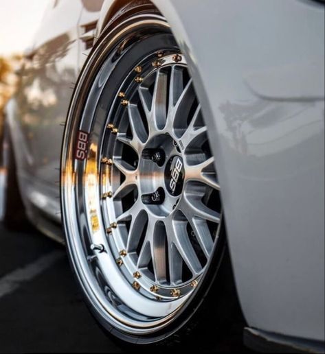 Bbs Rims, Gr Yaris, Jetta Mk4, Auto Wheels, Car Rims, Bbs Wheels, Hatchback Cars, Jdm Wallpaper, Volkswagen Gol