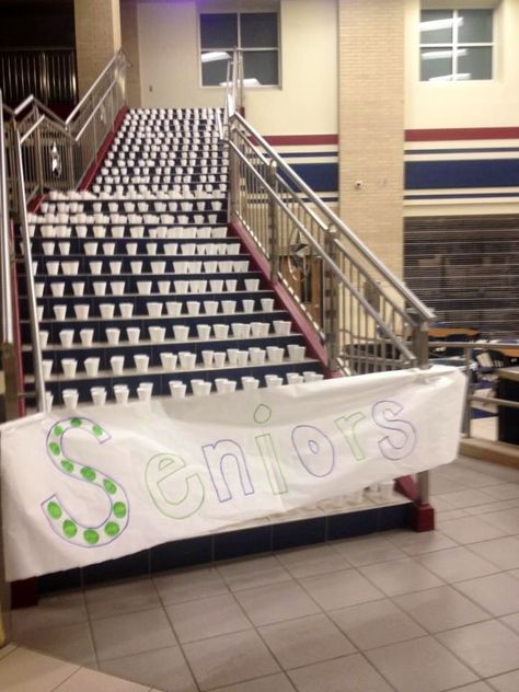 Senior Pranks Ideas, Year 12 Muck Up Day Ideas, Senior Prank Ideas High Schools, Grad Pranks, Senior Pranks High School Funny, Funny Senior Pranks, Senior Prank Ideas, Senior Year Pranks, Best Senior Pranks