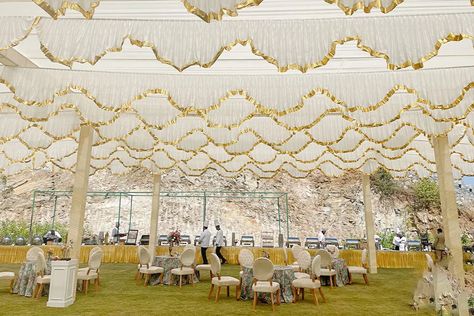 White Wedding Tent Decor, Indian Wedding Ceiling Decor, Scallop Ceiling, Sufi Decor, Cloth Draping, Wedding Ceiling Decorations, Amazing Wedding Ideas, Wedding Ceiling, Wedding Stage Backdrop