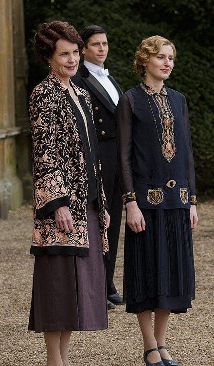 Downton Abbey Fashion Inspiration, Downton Abbey Fashion Dresses, Downton Abbey Clothes, Downtown Abbey Fashion, Dresses 1920s Style, 1920s Day Dress, Downton Abbey Costumes, Downton Abbey Dresses, Downton Abbey Fashion