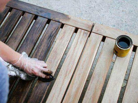 Here is a quick guide to help you find the best stain for outdoor wood furniture. Read out for more information. Staining Cedar Wood, Outdoor Wood Stain, Furniture Stain, Best Wood Stain, Outdoor Wood Table, Wood Patio Table, Cedar Furniture, Wooden Outdoor Furniture, Exterior Wood Stain