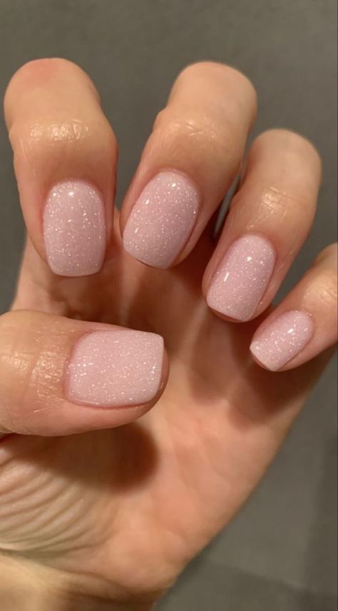 Nye Nail Ideas, Nail Ideas Glitter, Glitter Nail Ideas, Artist Hue, New Year Nail, Nye Nails, Short Gel Nails, Perfect Manicure, Work Nails