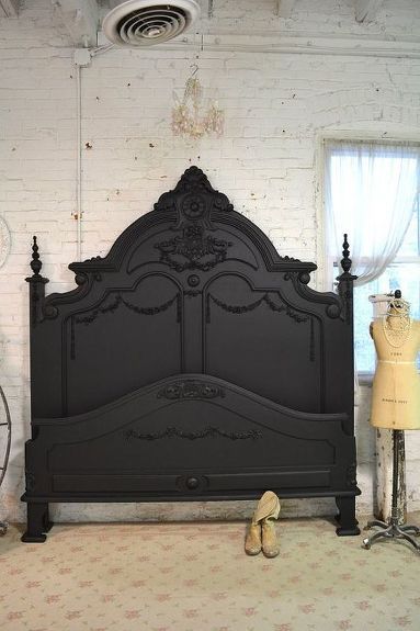 Do you have guests coming over for the holidays and need to refresh your guest room? The quickest way to refresh any room is with a little paint. We're painting a KING size bed in 45 minutes! Not just a headboard either. We're doing the headboard, footboard and rails in 45 minutes using All In One Paint. It requires 2 coats, dries quickly and best of all: NO SandingNO StrippingNO WaxingNO Topcoating! Just YES to a fabulous new guest room. To see our LIVE tutorial on this projec… Repainting Bedroom Furniture, Gothic Headboard, French Queen, Painted Headboard, Chic Bedroom Design, Victorian Bed, Painted Beds, Gorgeous Bed, Romantic Bed