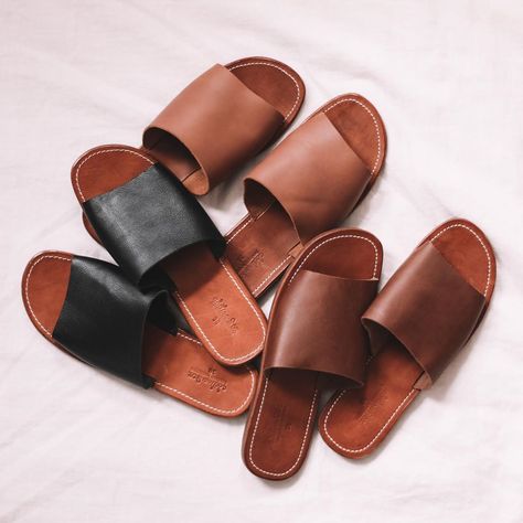 adelisa&co . rachel + allison on Instagram: “all of our sandals have a genuine leather insole. it's something you may not think to pay attention to when sandal shopping, but if you're…” Summer Leather Open Toe Slides, Summer Leather Slip-on Footbed Sandals, Black Leather Slides For The Beach, Leather Sole Slip-on Slides For Summer, Black Leather Beach Slides, Italian Leather Sandals, Genuine Leather Sandals, Slides Women, Brown Leather Sandals