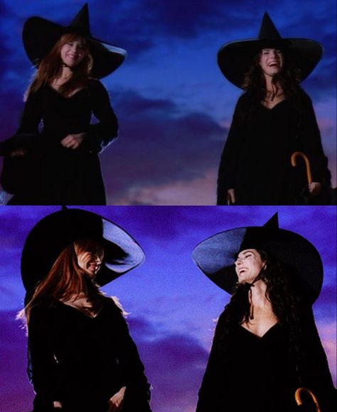 Practical Magic Witch Costume, Practical Magic Costume Ideas, Practical Magic Halloween Costume, Practical Magic Costume, Sandra Bullock Practical Magic, 90s Whimsigoth, Sister Halloween Costumes, Sister Costumes, Magic Woman