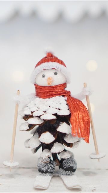 Pinecone Snowman, Snowmen Crafts, Shiny Brite, Snowman Crafts, Snowman Ornaments, Craft Tutorial, Winter Crafts, Skis, Pine Cone