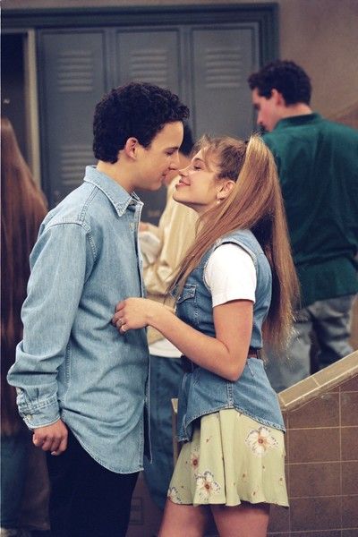 Cory And Topanga Wallpaper, Cory And Topanga Aesthetic, Boy Meets World Cast, Topanga Lawrence, Boy Meets World Shawn, High School Dating, Boy X Girl, Boy X Boy, Cory And Topanga