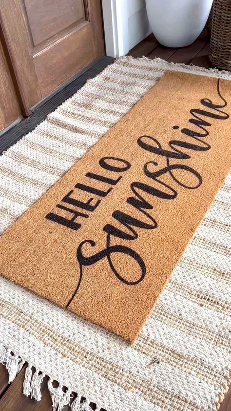 Patio Door Mat, Front Door Mats Outdoor, Backyard Door Mat, Back Door Mat Ideas, Outdoor Rug Under Door Mat, Large Door Mat, Outdoor Front Door Mat, Summer Doormat Ideas, Front Door Summer Decor Ideas