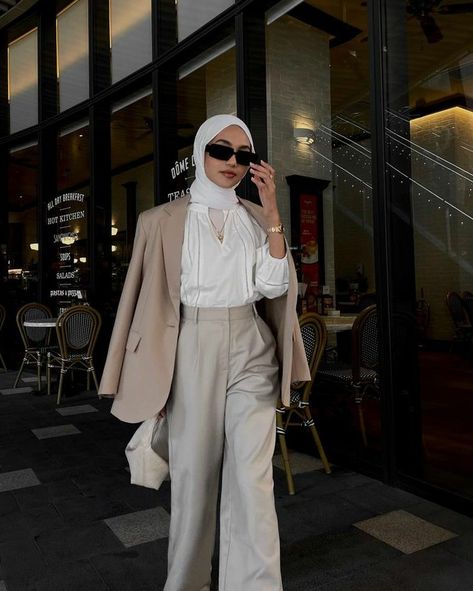 ★ amanina_zakaria Classy Outfit Hijab, Modest Fits Aesthetic Hijabi, Old Money Muslim Outfit, Old Money Aesthetic Hijab, Outfit Ideas Aesthetic Hijab, Hijabi Old Money, Hijabi Old Money Outfits, Old Money Birthday Outfit, Hijabi Business Women