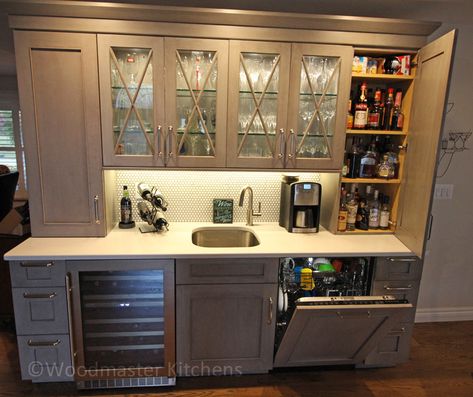 Mini Bar Ideas For Home Living Rooms, Seating Area In Kitchen, Beverage Station Kitchen, Kitchen Beverage Center, Galley Workstation, Ugly Bathroom, Drinks Station, Craftsman Style Kitchen, Kitchen Design Gallery