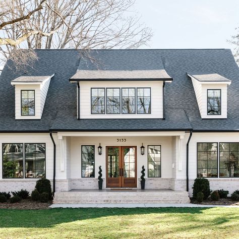 Mills Eloge Homes on Instagram: “A stunning new build in Sedgefield for some amazing clients! . . Design by @smithslovik 📸 by @laurasumrak . . #millseloge #millselogehomes…” Cape Cod With Front Porch, Dream House Inspiration, House With Front Porch, Modern Cape Cod, Cape Cod Exterior, Cape Cod House Exterior, Modern Cape, Cape Cod Home, Cape Cod Style House