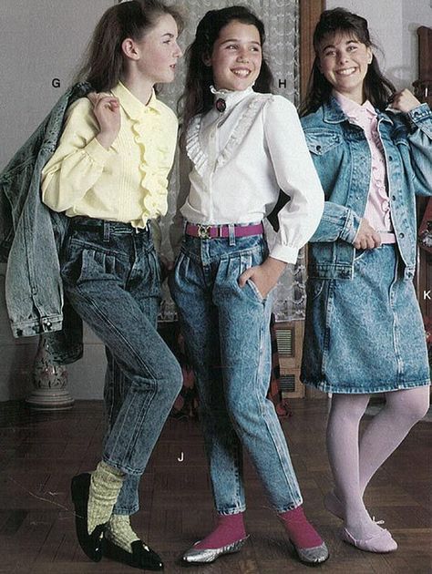 Girls Fashion from a 1987 catalog #vintage #fashion #1980s #1980SFashionTrends Moda Z Lat 90., Moda 80s, 1980 Clothes, 1980s Fashion Women, 1980s Fashion Trends, Look 80s, Fashion 1980s, 80s Fashion Trends, 80’s Fashion