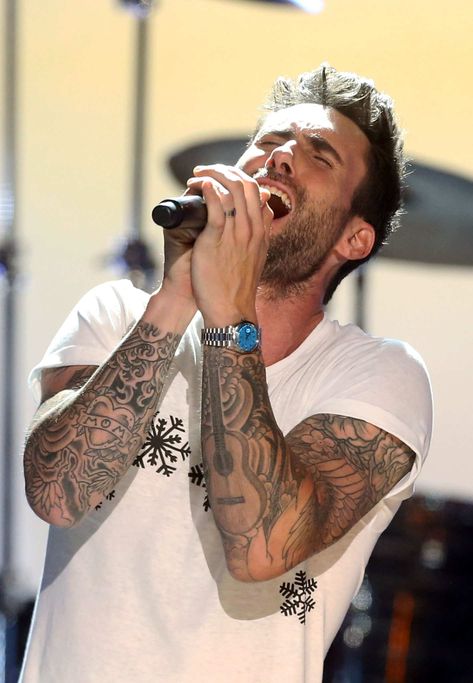 <span>In honor of his new back piece.</span> Right Hand Tattoo, Left Arm Tattoo, Adam Levine Tattoos, Left Hand Tattoo, Hand Tattoo Images, Space World, Butterfly Name Tattoo, Left Arm Tattoos, Tattoos Geometric