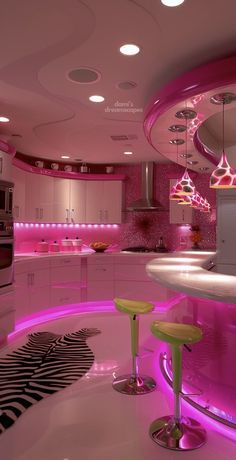 Pink Y2k Apartment, 2000 Home Decor, Y2k House Aesthetic, 2000s Houses Interior, 2000s Home Aesthetic, Y2k Apartment Aesthetic, 2000s House Aesthetic, Early 2000s Room Aesthetic, Party House Interior