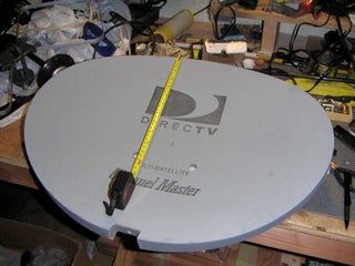 HDTv Antenna on a Direct TV Mount. : 4 Steps (with Pictures) - Instructables Diy Tv Antenna, Cell Phone Antenna, Free Tv And Movies, Tv Without Cable, Outdoor Tv Antenna, Wifi Booster, Hdtv Antenna, Tv Antennas, Satellite Dish