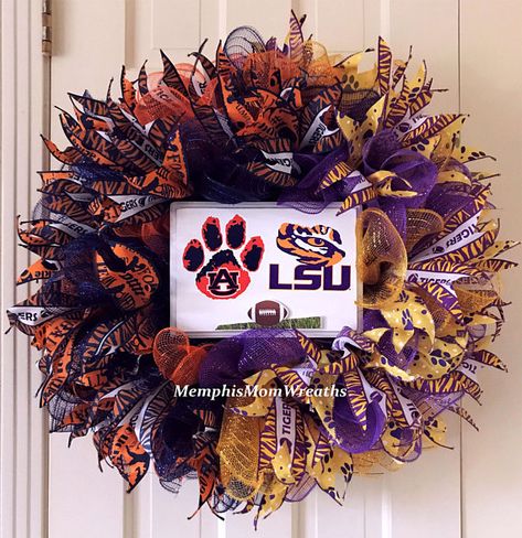 College Wreaths, House Divided Wreath, Mesh Garland, Football Door Hangers, Deco Mesh Garland, Halloween Witch Wreath, Football Decor, Designer Board, Sports Wreaths