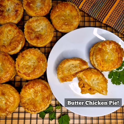 These delicious pies make the perfect savoury starters for those special occasions, and is a mouth watering, satisfying snack! Butter Chicken Pie, Chicken Pie Puff Pastry, Chicken Pie Recipe Easy, Easy Homemade Butter, Homemade Butter Chicken, Creamy Butter Chicken, Chicken Muffins, Chicken Pies, Chicken And Pastry