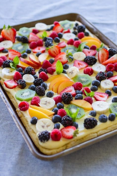 Best Fruit Pizza, Fruit Flan, Dessert Oreo, Sugar Cookie Crust, Fruit Pizza Recipe, Dessert Party, Fruit Party, Fruit Pizza, Tart Recipe