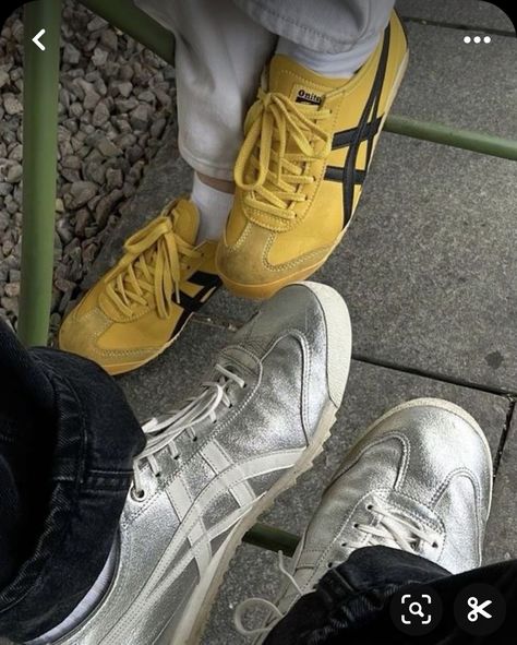 Onitsuka Tigers Outfit, Onitsuka Tiger Mexico 66 Silver, Shoes Inspo 2024, Silver Onitsuka Tiger Outfit, Asics Onitsuka Tiger Outfit, Silver Onitsuka Tiger, Tiger Shoes Outfit, Onitsuka Tiger Aesthetic, Off White Sneakers Outfit