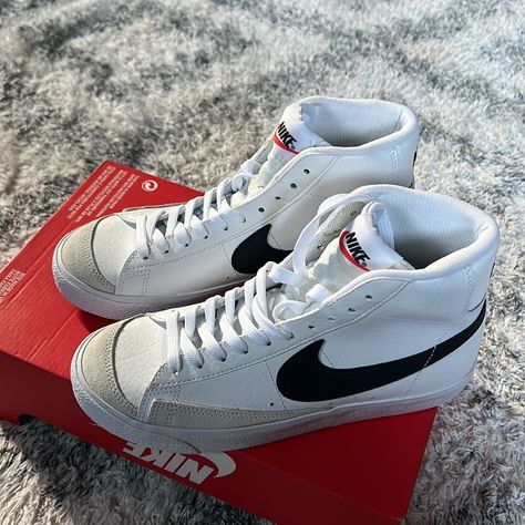 Nike Mid Blazer ‘77 Size 6y Brand New Never Worn Style: Da4086-100 Mike Blazers, Blazer Nike Shoes, Nike Blazer Aesthetic, Mid Blazer 77, Nike Blazer 77 Vintage, Nike 77, Nike Mid Blazer, Custom Blazers, Blazer Sneakers