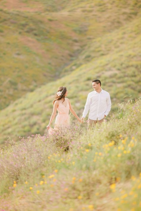 Prenup Theme, Pre Nup Photoshoot, Prenup Photos, Prenup Photos Ideas, Foto Pertunangan, Ethereal Romantic, Prenuptial Photoshoot, Pre Shoot, Engagements Pictures