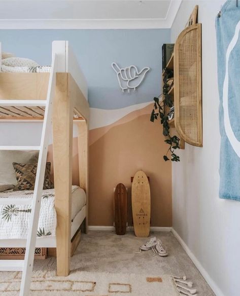 30 Ocean-Themed Bedroom Ideas That Will Take You Away | Displate Blog Rattan Products, Surf Bedroom, Surfer Room, Surf Room Decor, Ocean Themed Bedroom, Beach Room Decor, Surf Room, Ocean Room, Big Kids Room