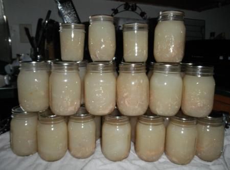 Homemade Cream of Chicken Soup to Can Recipe Soup To Can, Canning Soups, Homemade Cream Of Chicken Soup, Homemade Cream Of Chicken, Canning Soup, Canning 101, Canned Soup, Home Canning Recipes, Canned Food Storage