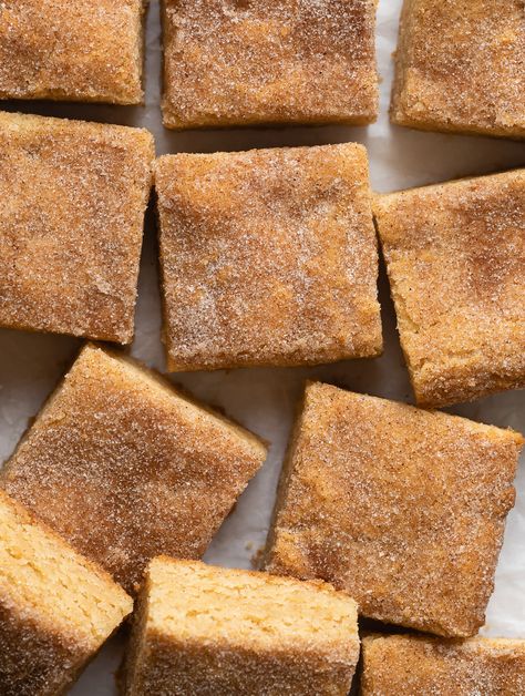 Snickerdoodle Bars - Browned Butter Blondie Snickerdoodle Bars Recipe, Snickerdoodle Blondies, Snickerdoodle Bars, Yummy Fall Recipes, Gooey Butter Cake, Gluten Free Flour Blend, Browned Butter, Classic Cookies, Snickerdoodles