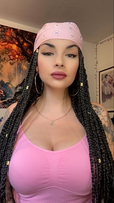 Latinas With Box Braids, Latina With Braids, Dominican Braids, Latina Braids, Mexico Braids, Mexican Braids, Aesthetic Braids, Braids In The Front Natural Hair, Mexican Hairstyles