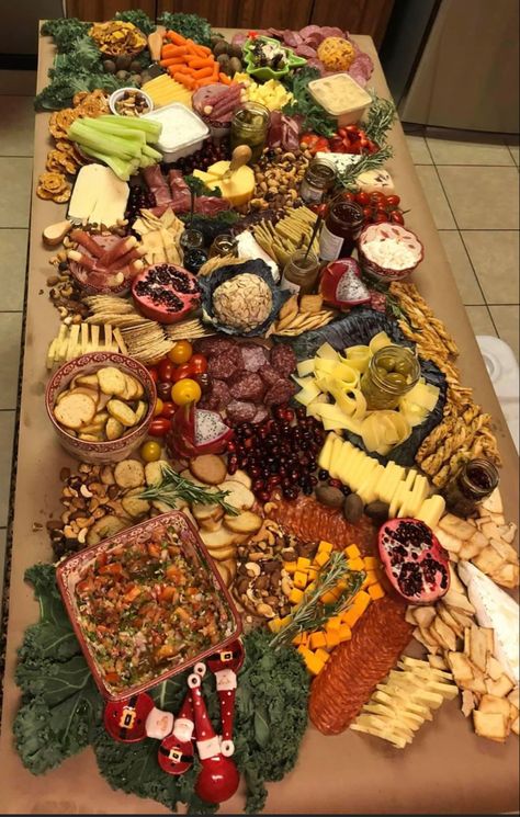 Ugly Sweater Charcuterie Board, Ugly Sweater Party Food Ideas, Ugly Christmas Sweater Party Menu, Ugly Sweater Party Food, Tacky Sweater Christmas Party, Holiday Food Ideas, Tacky Christmas Party, Tacky Sweater, Christmas Ugly Sweater