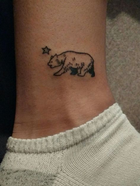 California State Bear $20 Flash by Jose GQink @ Exclusive Tattoo Chico Ca. Cal Bear Tattoo, Bear Inspired Tattoo, California Flash Tattoo, Cute California Tattoos, Alaska Bear Tattoo, California Bear Tattoo Men, Tattoos For California, Small Bear Tattoo Men, California Bear Tattoo Small