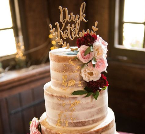 Wedding Cake Topper Gold, Fall Wedding Cake Topper, Wedding Cake Options, Topper Name, Mr Mrs Cake Toppers, Gold Cake Topper Wedding, Letter Cake Toppers, Heart Cake Topper, Rustic Elegant Wedding