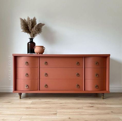 Mcm Dresser, Painting Old Furniture, Katie Scott, Gallery House, House Canvas, Thanksgiving Weekend, Painted Furniture Colors, Burnt Sienna, Diy Furniture Renovation