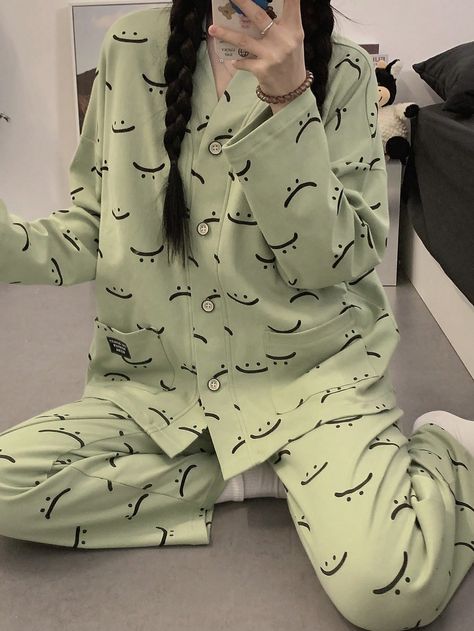 Autumn And Winter Cute Ladies Cardigan Long-Sleeved Pants Pajama Set, Cute Cartoon Duck Prints Comfortable Skin-Friendly Breathable Ladies Pajamas Two-Piece SetI discovered amazing products on SHEIN.com, come check them out! Green Pajamas, Ladies Pajamas, Pajamas Aesthetic, Ladies Cardigan, Animal Cartoon, Drop Shoulder Sweaters, Cardigan Long, Womens Tie, Pajama Set Women