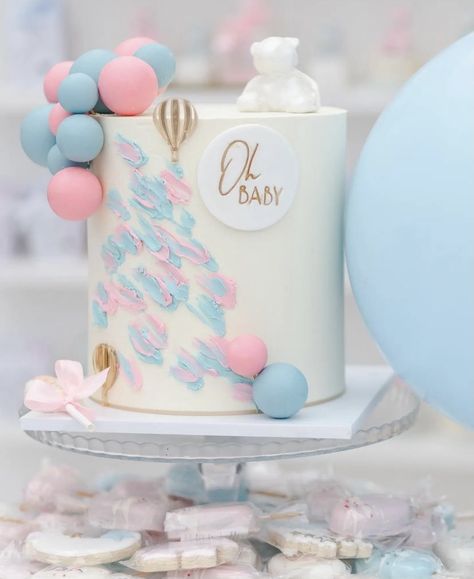 Pink And Blue Baby Shower Cake, Gateau Gender Reveal, Pastel Gender Reveal Party, Neutral Gender Reveal Cake, Gender Reveal Torte, Gender Reveal Cake Ideas Simple, Simple Gender Reveal Cake, Gender Reveal Cake Ideas, Bolo Tumblr