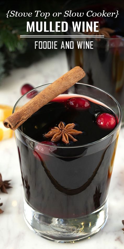 No holiday celebration or Christmas market is complete without a batch of mulled wine. This Mulled wine recipe, also called Glühwein in Germany, is a hot wine-based drink that conjures images of a cold winter night and holiday celebrations. This Christmas cocktail is ready in only 20 minutes. Hot Mulled Wine Recipe, Best Mulled Wine Recipe, Easy Mulled Wine, Gluhwein Recipe, Hot Wine, Cocktail Recipes Tequila, New Years Appetizers, Mulled Wine Recipe, Frozen Cocktail Recipes