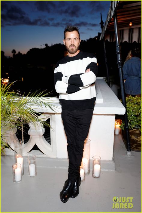 Justin Theroux & Girlfriend Nicole Brydon Bloom Coordinate Outfits for Frame Dinner in L.A. : Photo 5028580 | Justin Theroux Photos | Just Jared: Entertainment News Justin Theroux Style, Angelina Jolie Movies, Coordinate Outfits, Coordinated Outfits, Abby Lee Miller, Justin Long, Coordinates Outfits, Amelia Gray, Justin Theroux