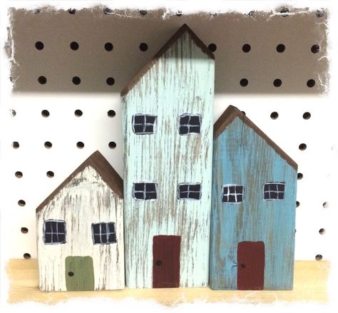 Diy Wooden House Decor, Decorative Wooden Houses, Wooden Houses Decoration, Little Wooden Houses Craft, Wooden Houses Craft Decor, Small Wooden Houses Craft, Wooden Houses Diy, Diy Wooden Houses, Wooden Houses Craft