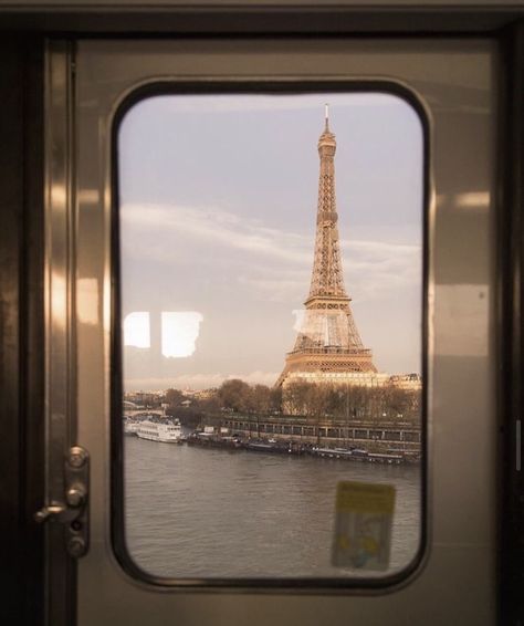 Eiffel Tower Paris travel photography subway train love city French Spring In Paris, An Open Window, Paris Dream, France Aesthetic, Paris Vibes, Parisian Lifestyle, Parisian Life, Paris Aesthetic, Living In Paris