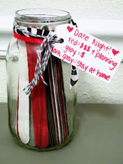 Date Night Ideas (color coded for costs money/need planning, doesn't cost a lot, and stay at home) Date Night Jar, Date Night Ideas, Cadeau Couple, Romantic Dates, Night Ideas, Stay At Home, Love And Marriage, Cute Gifts, Diy Gifts