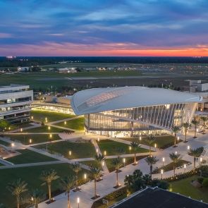 Embry-Riddle Aeronautical University - Exterior Engineer Aesthetic, Embry Riddle Aeronautical University, College Tours, Aeronautical Engineering, Building References, Time In A Bottle, Future Vision Board, Apartments Exterior, Colleges In Florida