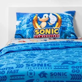 Sonic The Hedgehog Bedroom Decor, Sonic Room Ideas Boys, Sonic Bedroom Ideas Kids Rooms, Sonic Room Decor, Sonic Bedroom Ideas, Sonic Bedroom, Sonic The Hedgehog Running, Hedgehog Running, Sonic Tails And Knuckles