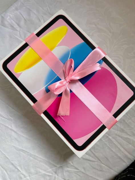 Ipad Gift Aesthetic, New Pink Ipad, Ipad Girly Aesthetic, Ipad Pink Aesthetic, Vision Board Ipad, Pink Ipad Aesthetic, Ipad Gift, Birthday Vision Board, Ipad Pink