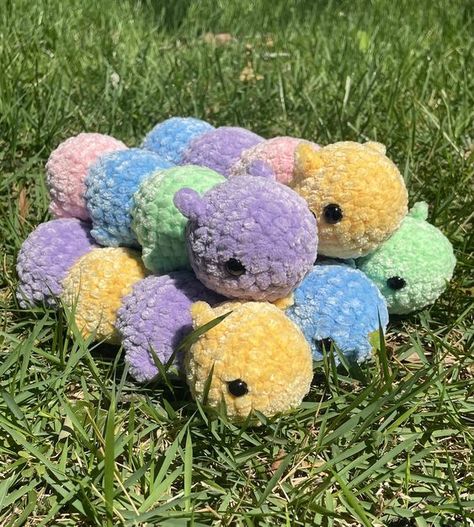 Crochet Caterpillar Crochet toys patterns free amigurumi #crochettoyspatternsfreeamigurumi #crochet #crochettoy #crochetpattern #crochetpatterns 1.171 Caterpillar Crochet, Crochet Caterpillar, Toys Quotes, Unique Tools, Crochet Lion, Easy Crochet Animals, Plushie Patterns, Crochet Cow, Crochet Butterfly