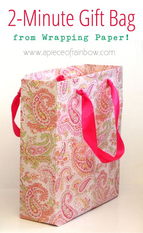 Bag From Wrapping Paper, Diy Gift Bags From Wrapping Paper, Make Gift Bags, Diy Bag And Purse, Homemade Gift Bags, Diy Gift Bag, How To Make A Gift Bag, Purse Diy, Diy Paper Bag