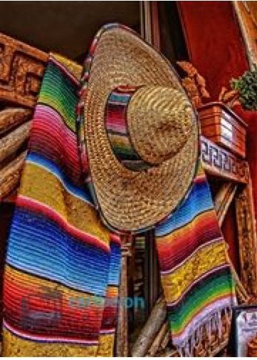 Mexican Decorations, Mexican Sombrero, Mexican Night, Mexican Paintings, Mexican Fiesta Party, Mexican Traditions, Mexican Crafts, Mexico Art, Mexican Decor