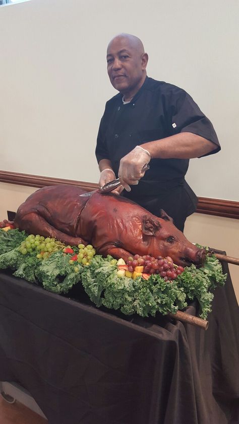 Roasted Pig Roast Ideas, Pig Roast Party, Roasted Pig, Bbq Competition, Backyard Playset, Bbq Pig, Outdoor Cooker, Game Of Thrones Party, Backyard Reception